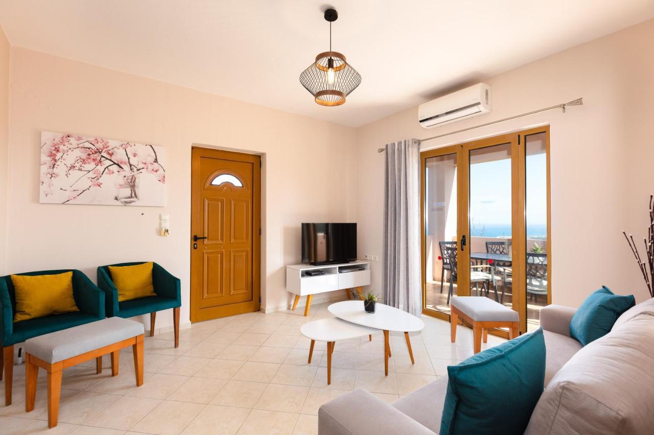 Villa Ioanna & Stavros, Private Pools, Bbq & Seaview, By Thinkvilla Maroulas